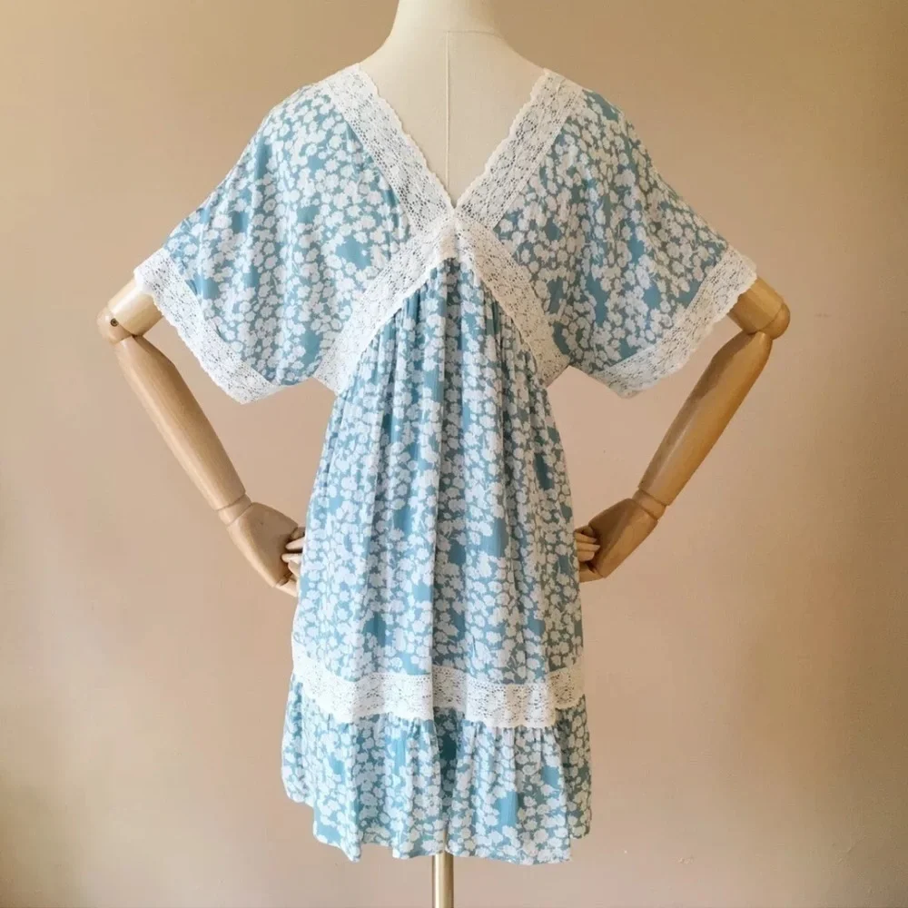 NEW cottage floral print mini dress v neck boho S M L - Picture 4 of 4